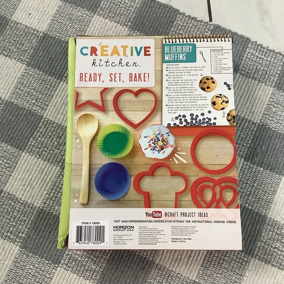 YouTube Horizon Creative Kitchen | children’s baking set | new | silicone - Picture 2 of 4